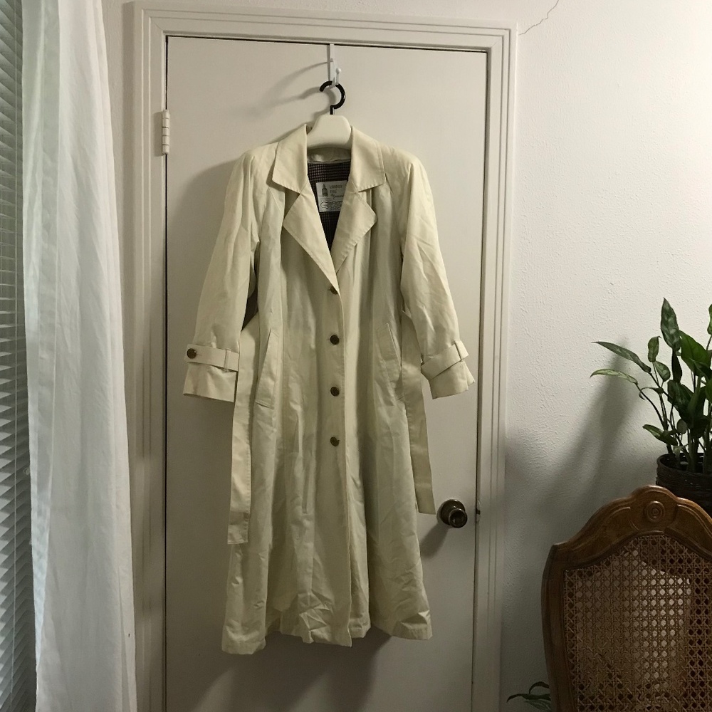 London Fog Trench Coat 8P